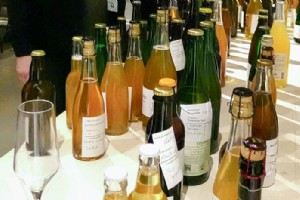 Närmare hundra hantverkscidrar tävlade i Cider SM Närmare hundra hantverkscidrar tävlade i Cider SM